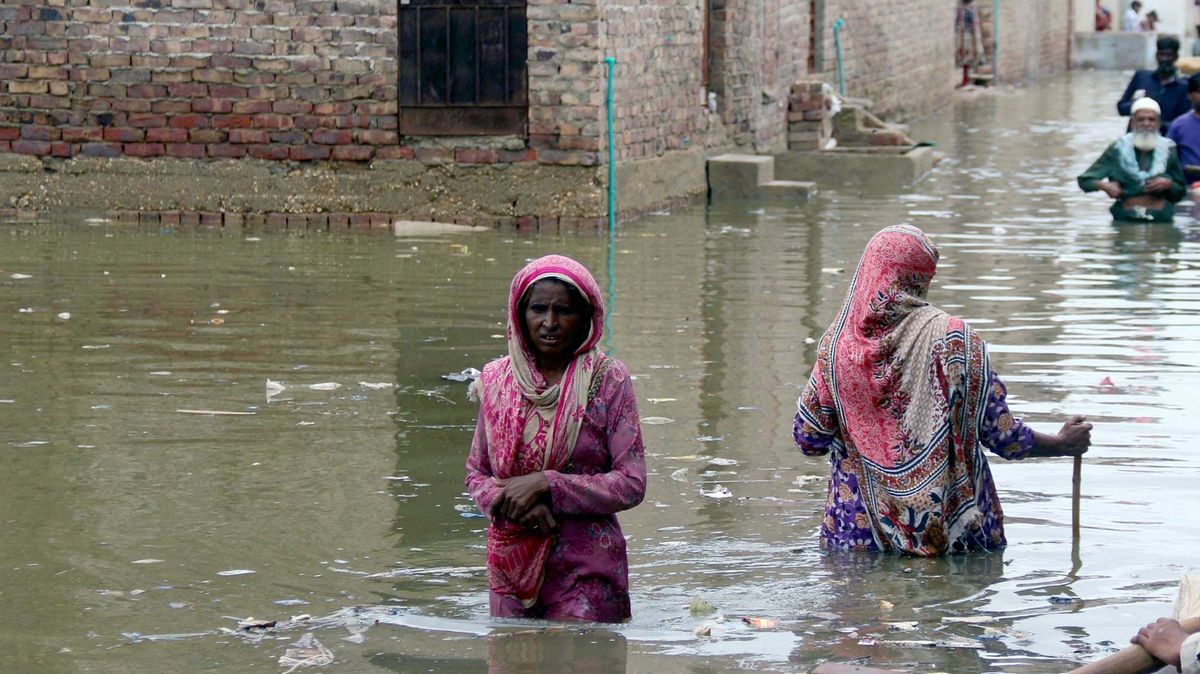 V Pákistánu zemřelo kvůli silným zimním dešťům nejméně 35 lidí